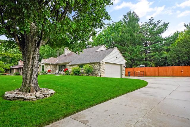 12001 W Underwood PARKWAY, Wauwatosa, WI 53226