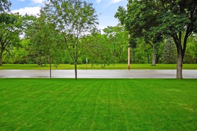 12001 W Underwood PARKWAY, Wauwatosa, WI 53226