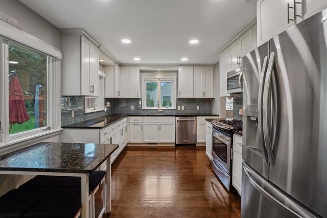 12001 W Underwood PARKWAY, Wauwatosa, WI 53226