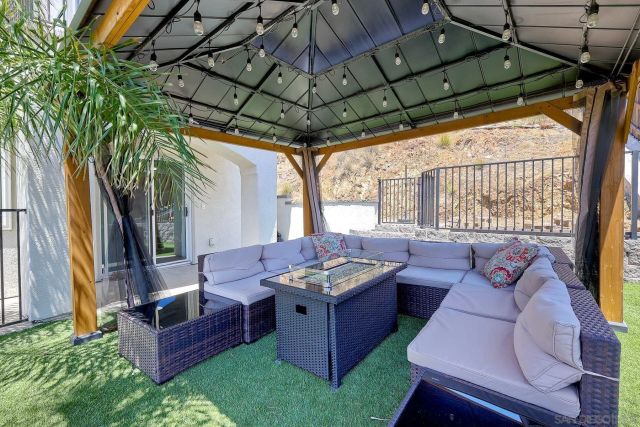 1329 Portola Ave, Spring Valley, CA 91977