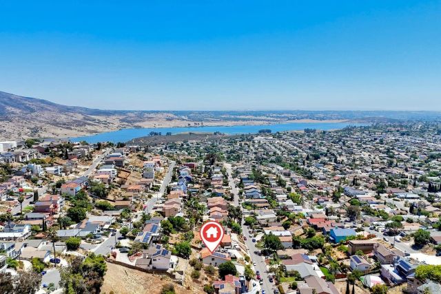 1329 Portola Ave, Spring Valley, CA 91977