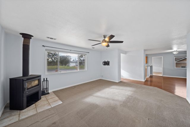 19530 Wildwood Place, Cottonwood, CA 96022