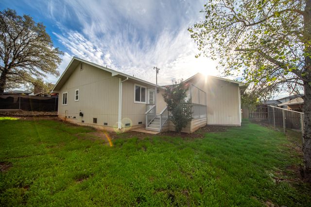 19530 Wildwood Place, Cottonwood, CA 96022