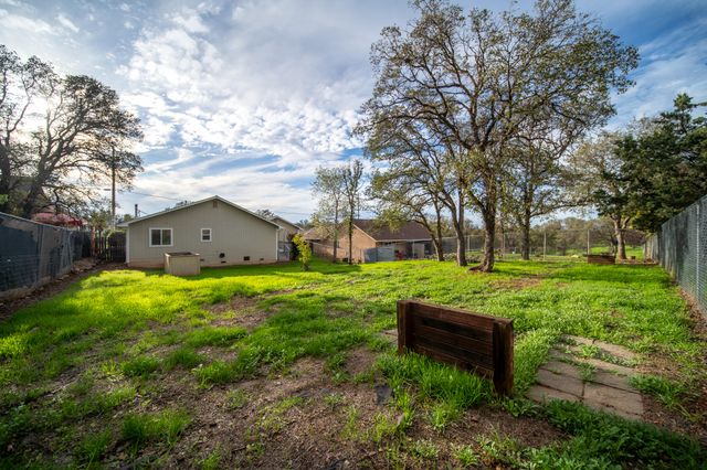 19530 Wildwood Place, Cottonwood, CA 96022