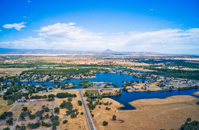 19530 Wildwood Place, Cottonwood, CA 96022