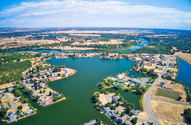 19530 Wildwood Place, Cottonwood, CA 96022