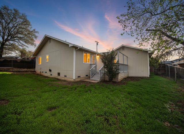 19530 Wildwood Place, Cottonwood, CA 96022