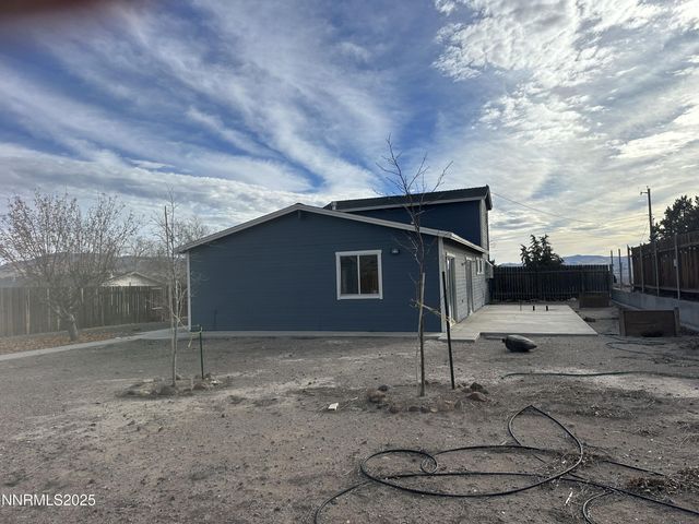 7710 Cheyenne Trail, Stagecoach, NV 89429