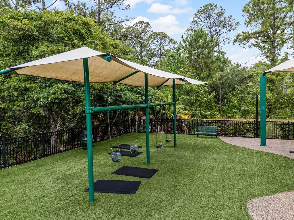 Image 38 of property listing at 10802 ARBOR VIEW BOULEVARD, Orlando, FL 32825
