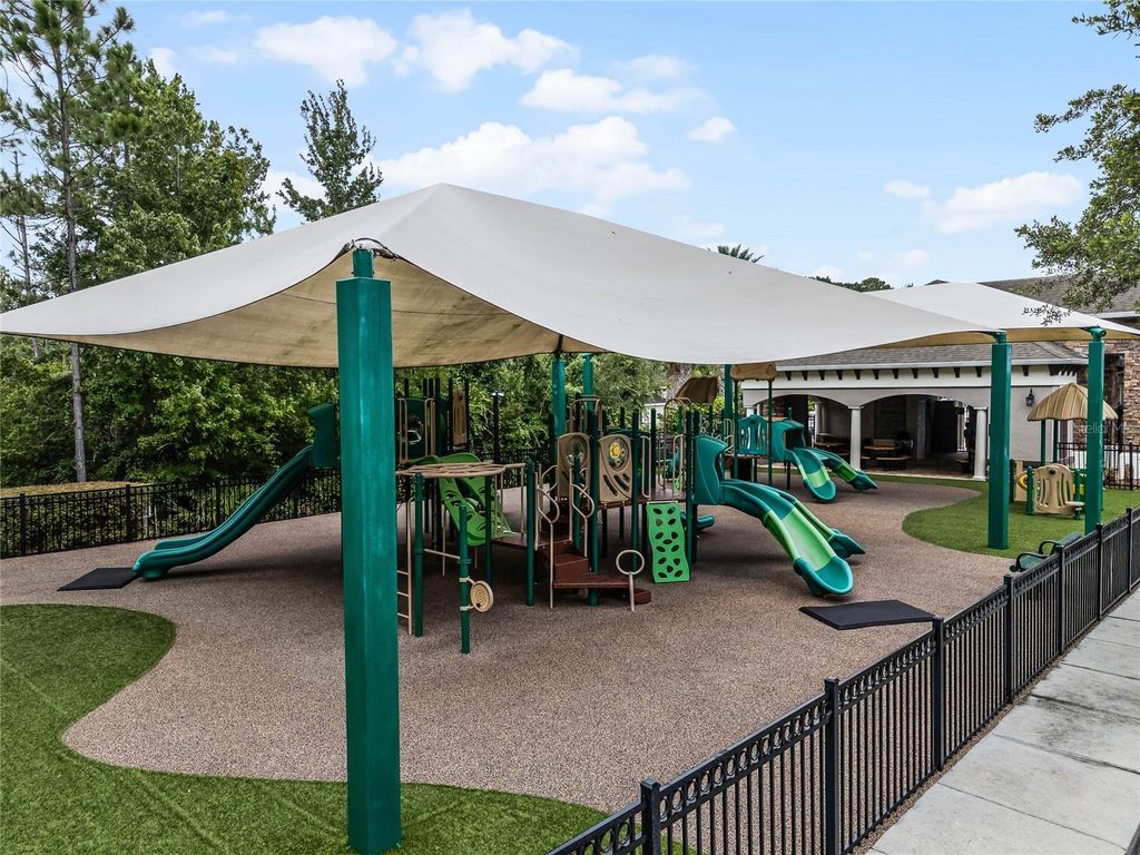 Image 39 of property listing at 10802 ARBOR VIEW BOULEVARD, Orlando, FL 32825