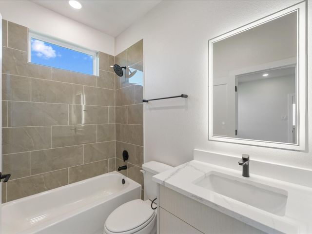 4709 Thornton Villas Lane, Houston, TX 77018