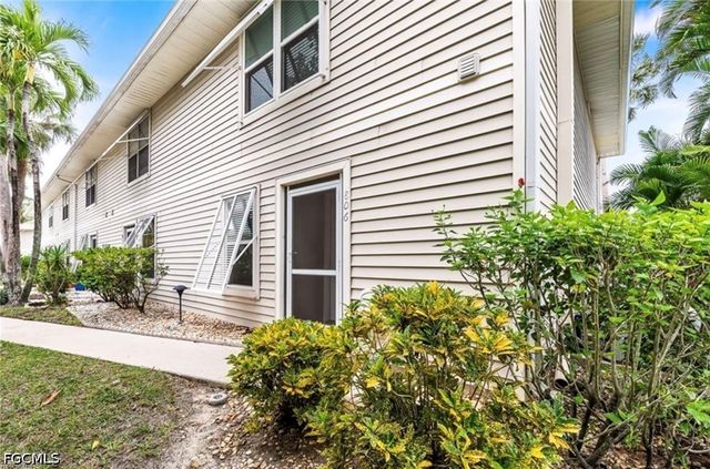 25486 Cockleshell DR 806, Bonita Springs, FL 34135