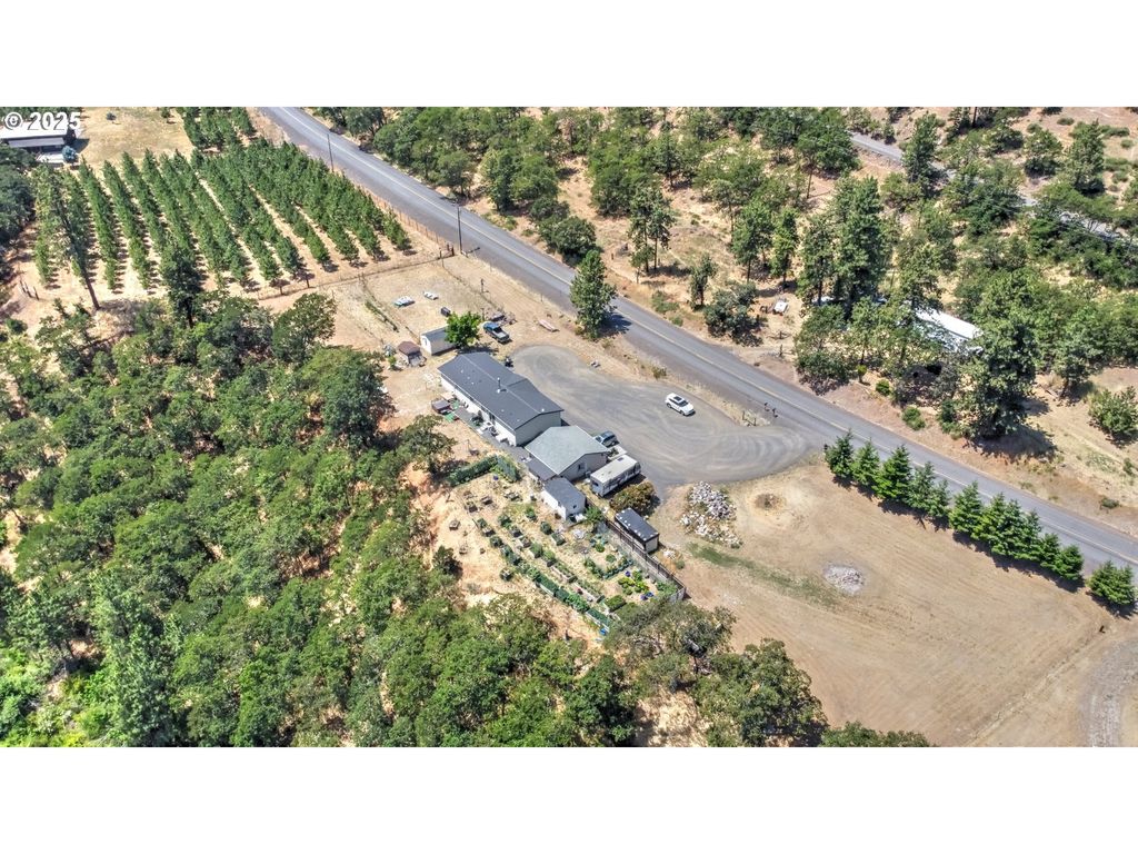 4420 BROWNS CREEK Rd, The Dalles, OR 97058