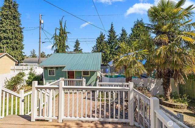 2605 21st Street, Everett, WA 98201