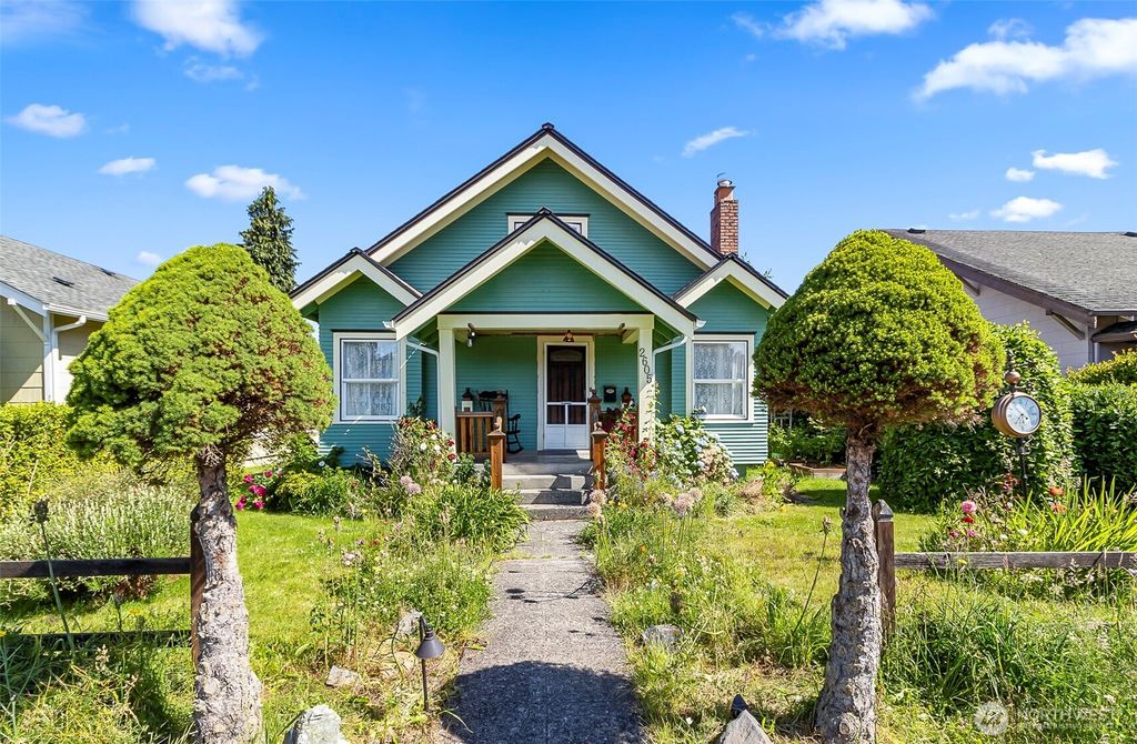 2605 21st Street, Everett, WA 98201