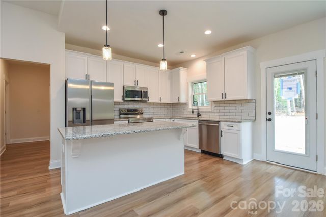 1524 Conestoga Crossing, Catawba, NC 28609