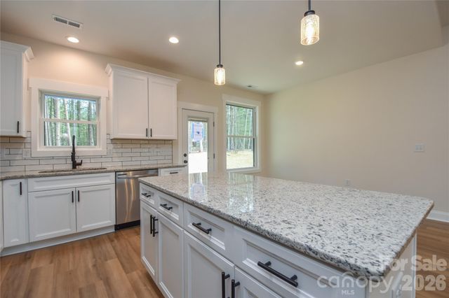 1524 Conestoga Crossing, Catawba, NC 28609