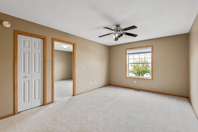 6637 Lamplight Drive, Albertville, MN 55301