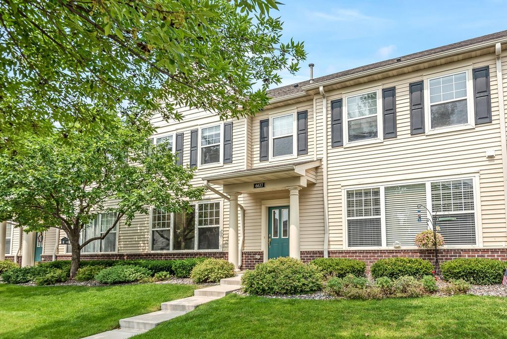 6637 Lamplight Drive, Albertville, MN 55301