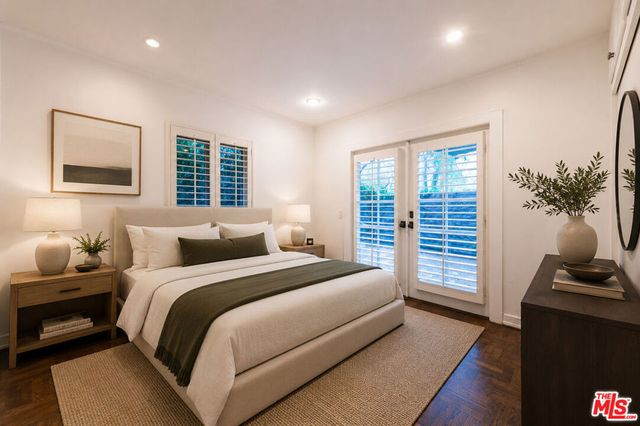 2559 Hutton Drive, Los Angeles, CA 90210