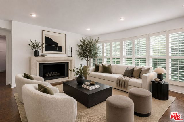 2559 Hutton Drive, Los Angeles, CA 90210