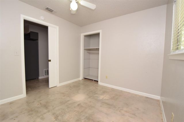 3313 S Oak DR, Austin, TX 78704