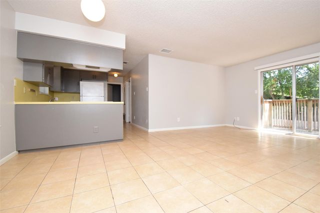 3313 S Oak DR, Austin, TX 78704