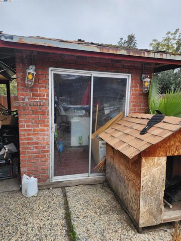 3026 N American, Stockton, CA 95204