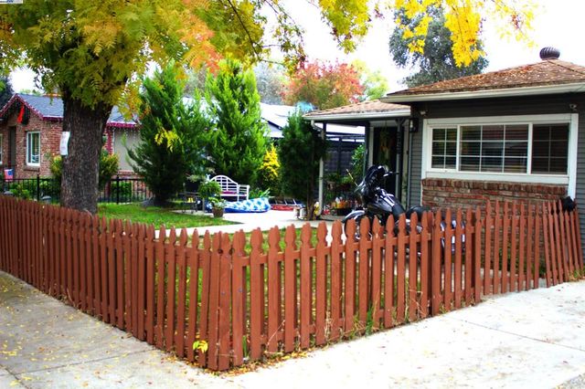 3026 N American, Stockton, CA 95204