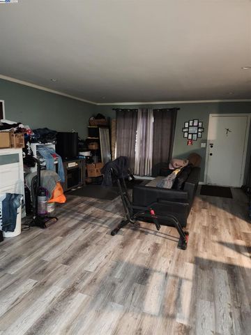 3026 N American, Stockton, CA 95204