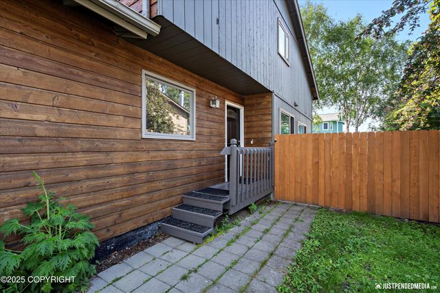 3428 Orion Circle, Anchorage, AK 99517