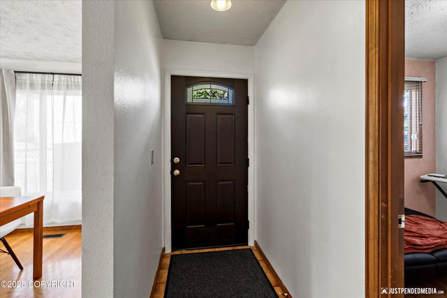 3428 Orion Circle, Anchorage, AK 99517