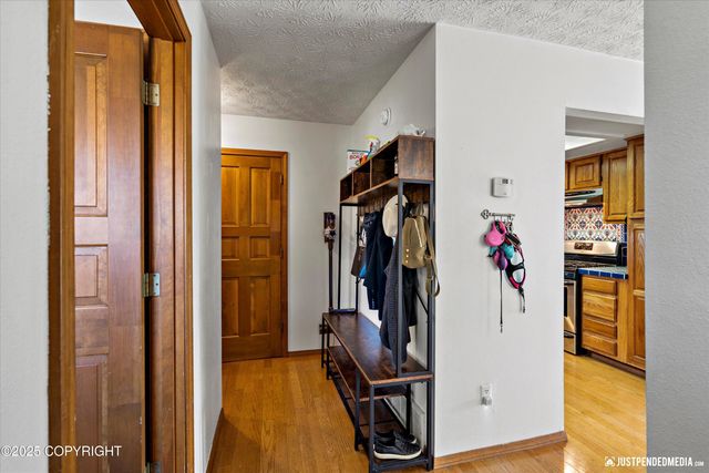 3428 Orion Circle, Anchorage, AK 99517