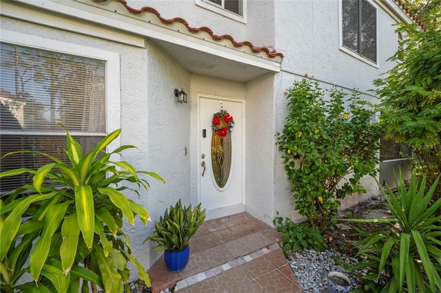 2649 ALBION AVENUE, Orlando, FL 32833