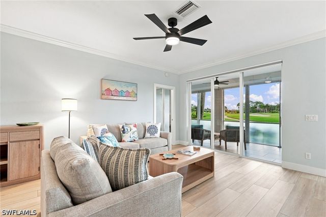 5877 Three Iron DR 702, Naples, FL 34110