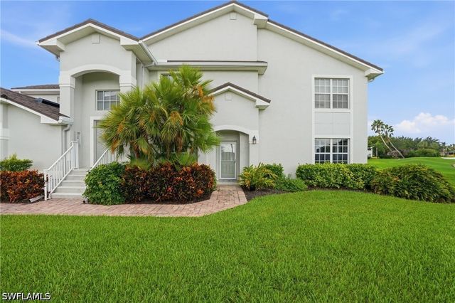 5877 Three Iron DR 702, Naples, FL 34110