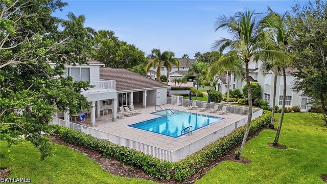 5877 Three Iron DR 702, Naples, FL 34110