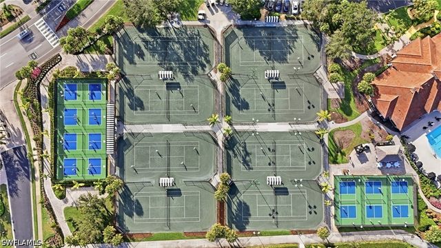5877 Three Iron DR 702, Naples, FL 34110