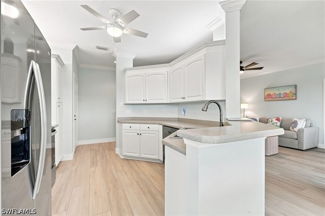 5877 Three Iron DR 702, Naples, FL 34110