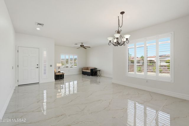 14720 N Palm Ridge Drive, Oro Valley, AZ 85755