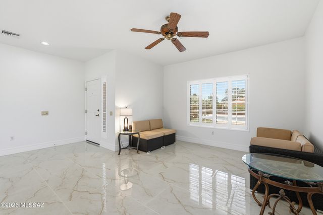 14720 N Palm Ridge Drive, Oro Valley, AZ 85755