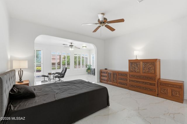 14720 N Palm Ridge Drive, Oro Valley, AZ 85755