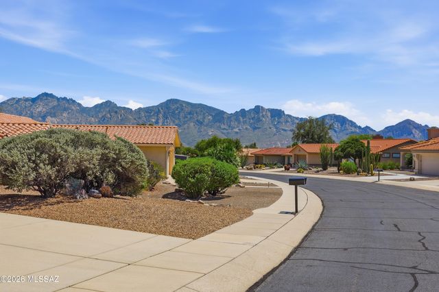 14720 N Palm Ridge Drive, Oro Valley, AZ 85755