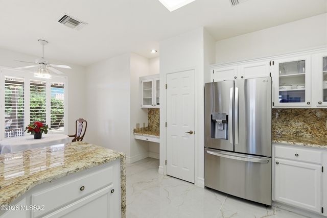 14720 N Palm Ridge Drive, Oro Valley, AZ 85755