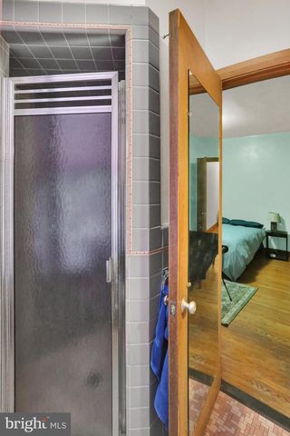 132 WINDSOR ST, Reading, PA 19601