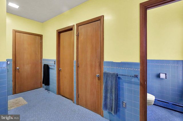 132 WINDSOR ST, Reading, PA 19601