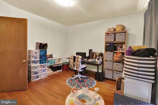 132 WINDSOR ST, Reading, PA 19601