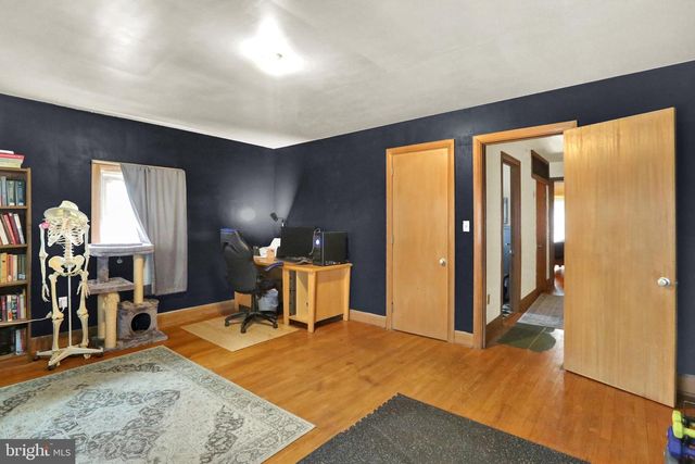 132 WINDSOR ST, Reading, PA 19601