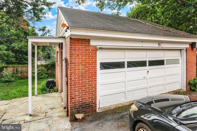 132 WINDSOR ST, Reading, PA 19601