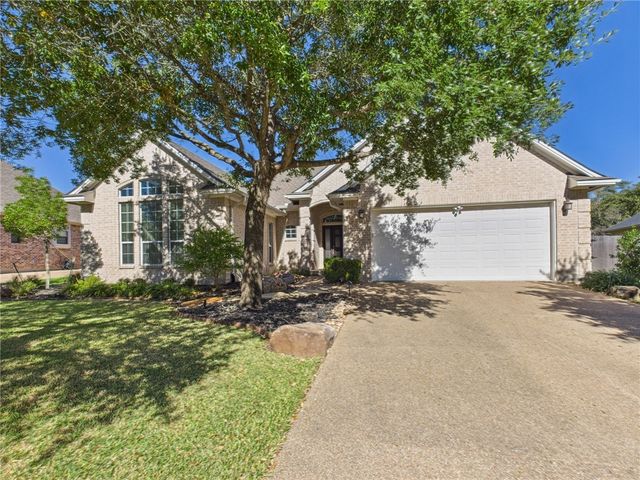 4404 Edinburgh Place, College Station, TX 77845